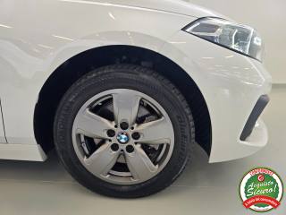 BMW 116 usata, con Fari LED