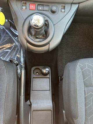 PEUGEOT Partner usata, con Controllo trazione