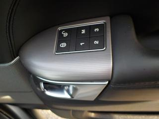 LAND ROVER Range Rover Sport usata, con Luci diurne LED