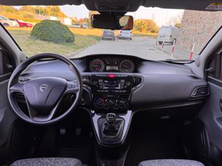 LANCIA Ypsilon usata, con Servosterzo