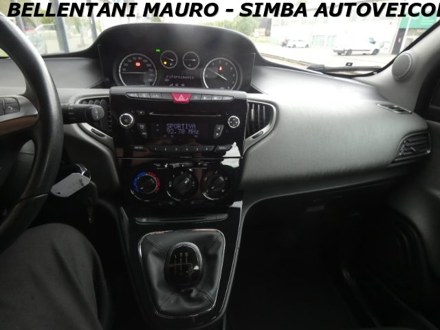 LANCIA Ypsilon usata 12
