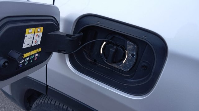 JEEP Compass usata, con Touch screen