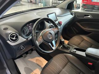 MERCEDES-BENZ B 200 usata, con Chiusura centralizzata