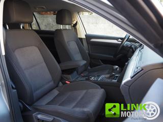 VOLKSWAGEN Passat Variant usata 25