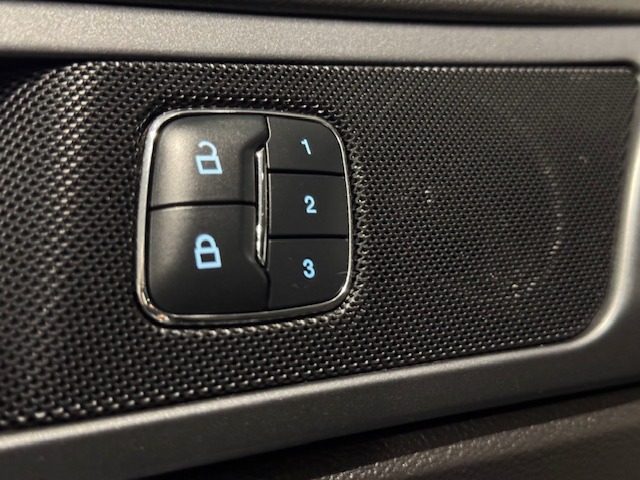 FORD Mondeo usata, con USB