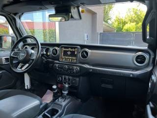 JEEP Wrangler usata, con Fendinebbia