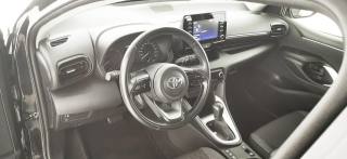 TOYOTA Yaris usata 52