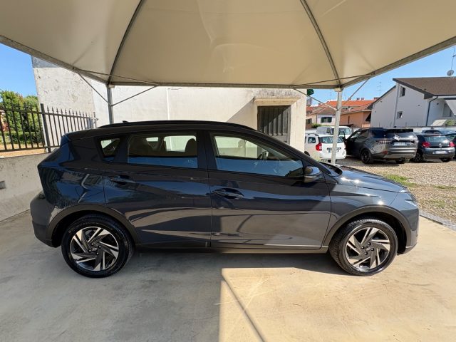 HYUNDAI Bayon usata, con Autoradio