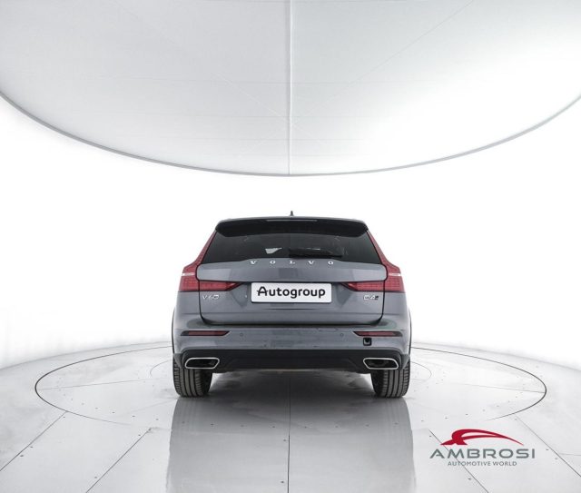 VOLVO V60 Cross Country usata 5