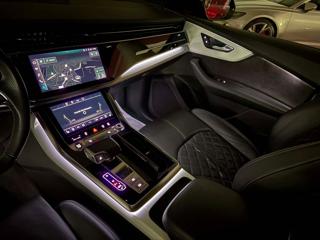 AUDI Q8 usata, con Tettuccio apribile