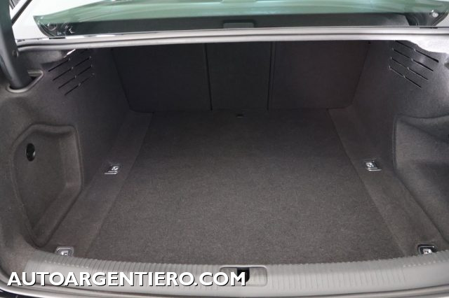 AUDI A4 usata, con Volante in pelle