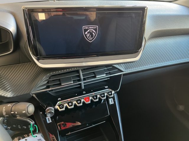 PEUGEOT 208 usata, con Autoradio digitale