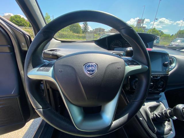 LANCIA Ypsilon usata, con Controllo trazione