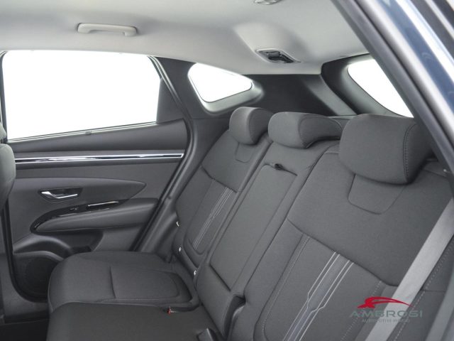 HYUNDAI Tucson usata 9