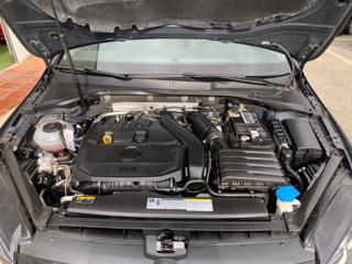 VOLKSWAGEN Golf usata, con Autoradio digitale