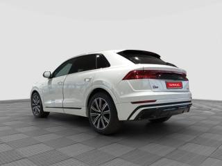 AUDI Q8 usata 2