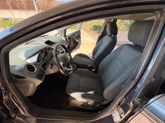 FORD Fiesta usata, con Chiusura centralizzata