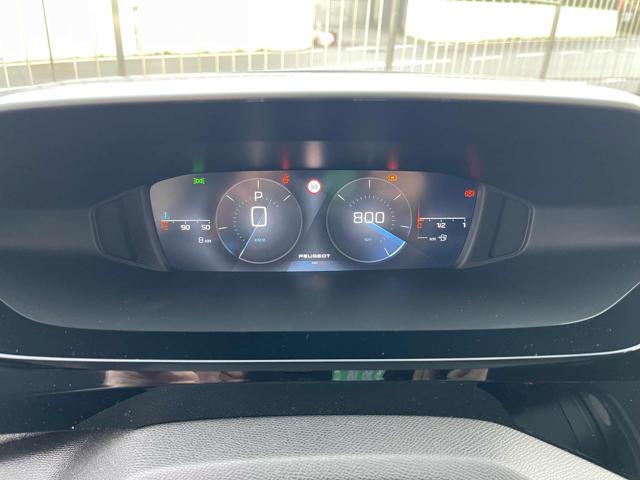 PEUGEOT 308 usata, con MP3