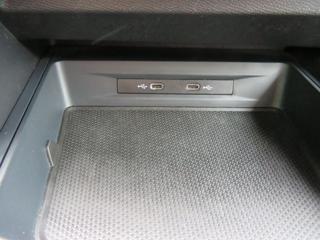 SEAT Leon usata, con Fendinebbia