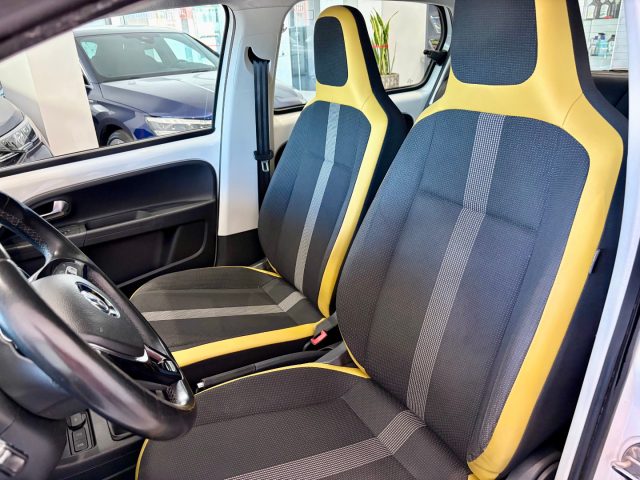 VOLKSWAGEN up! usata, con Climatizzatore