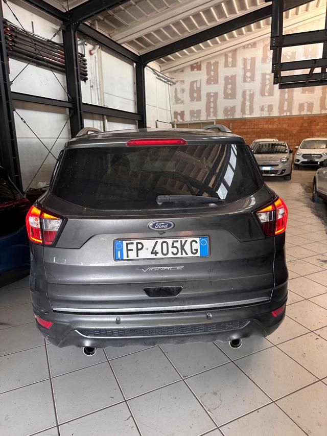 FORD Kuga usata, con Bracciolo