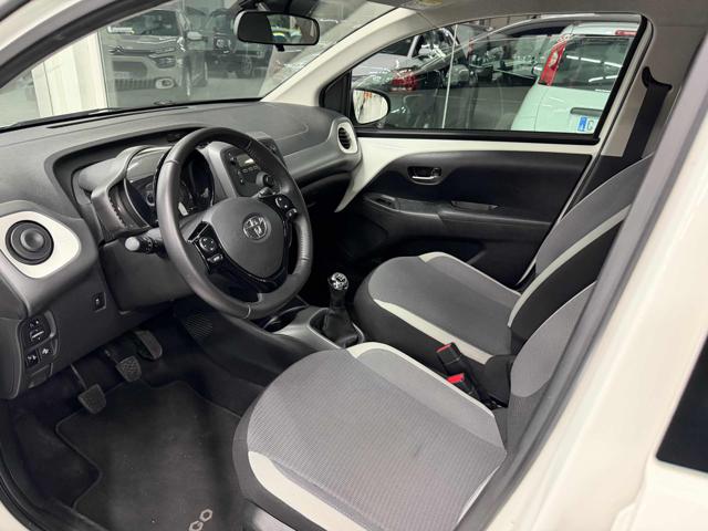 TOYOTA Aygo usata, con Specchietti laterali elettrici