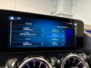 MERCEDES-BENZ GLA 180 usata, con Interni in pelle