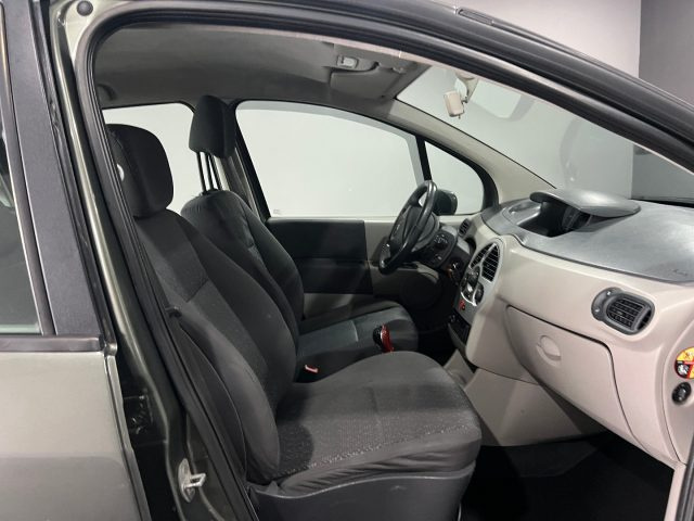 RENAULT Modus usata, con Boardcomputer