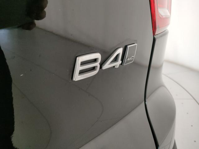 VOLVO XC40 usata, con Fari LED