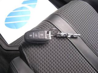 PEUGEOT 208 usata, con Frenata d