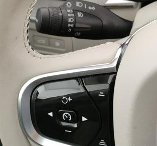 VOLVO XC60 usata, con Regolazione elettrica sedili