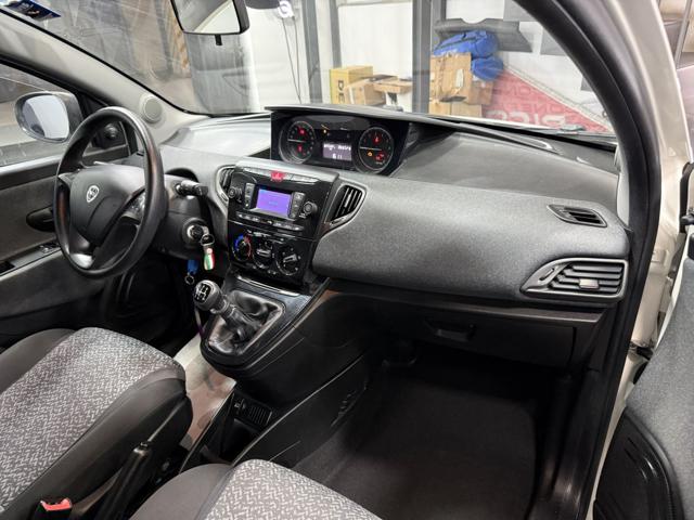 LANCIA Ypsilon usata, con Controllo trazione