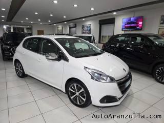 PEUGEOT 208 usata, con Airbag laterali