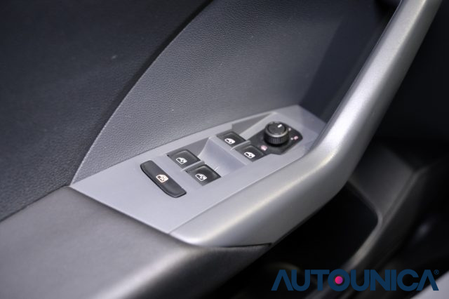 VOLKSWAGEN T-Cross usata, con Monitoraggio pressione pneumatici