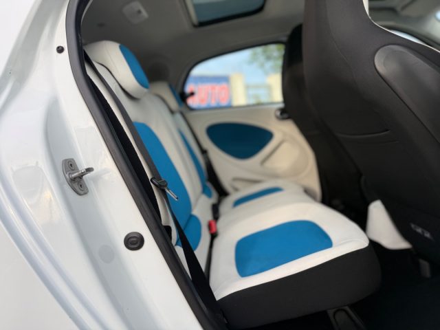 SMART ForFour usata 27