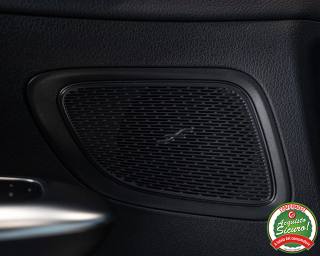 MERCEDES-BENZ C 300 usata, con Park Distance Control