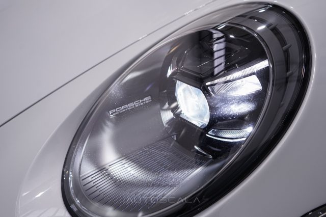 PORSCHE 992 usata, con Pacchetto sportivo