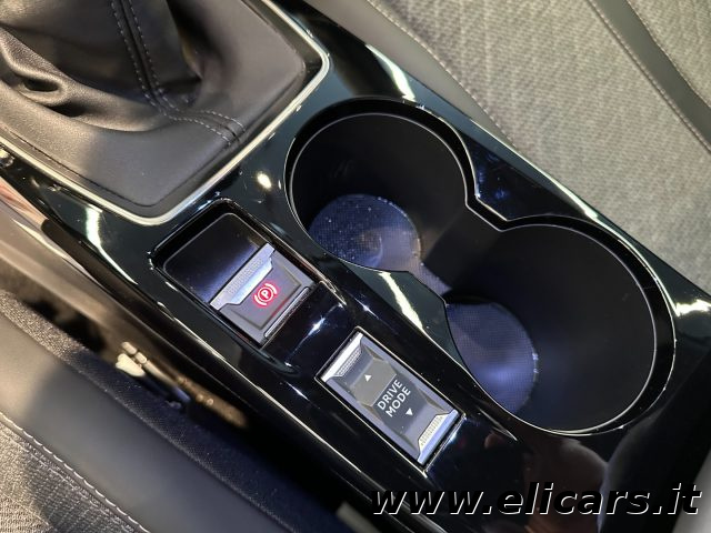 PEUGEOT 2008 usata, con USB