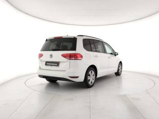 VOLKSWAGEN Touran usata, con Autoradio
