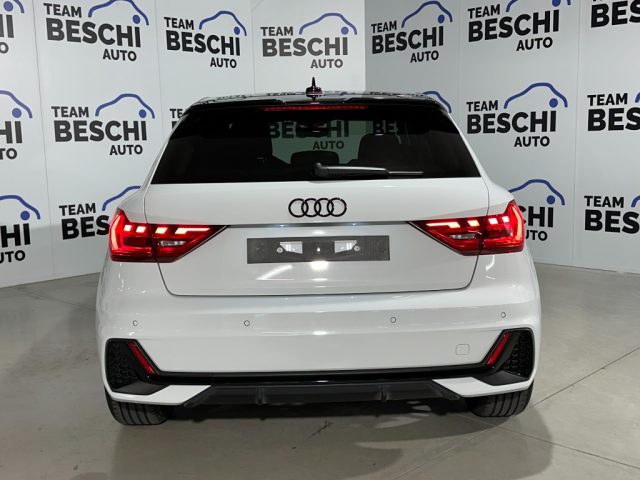 AUDI A1 usata, con Autoradio