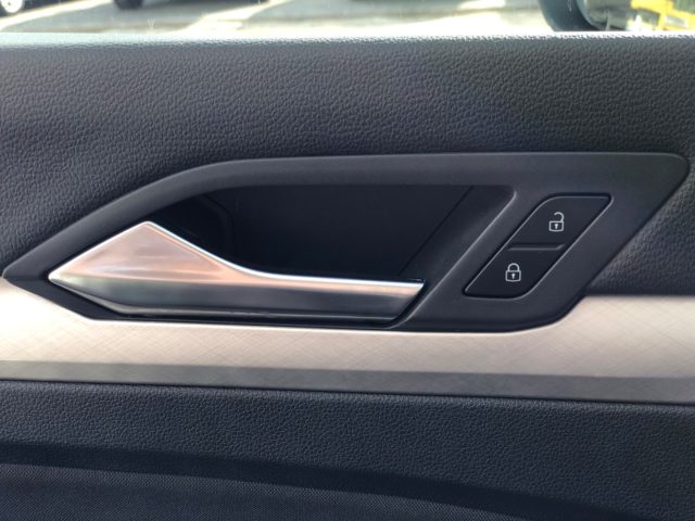 VOLKSWAGEN Golf Variant usata, con Sedile posteriore sdoppiato
