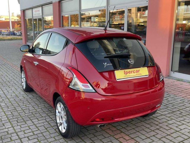 LANCIA Ypsilon usata, con Autoradio