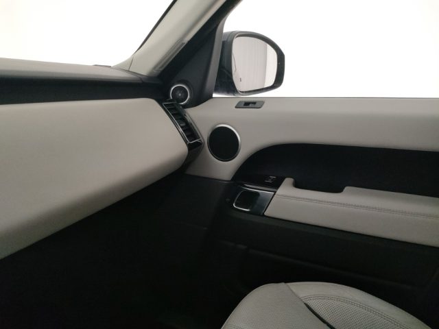 LAND ROVER Range Rover Sport usata, con Sensori di parcheggio posteriori