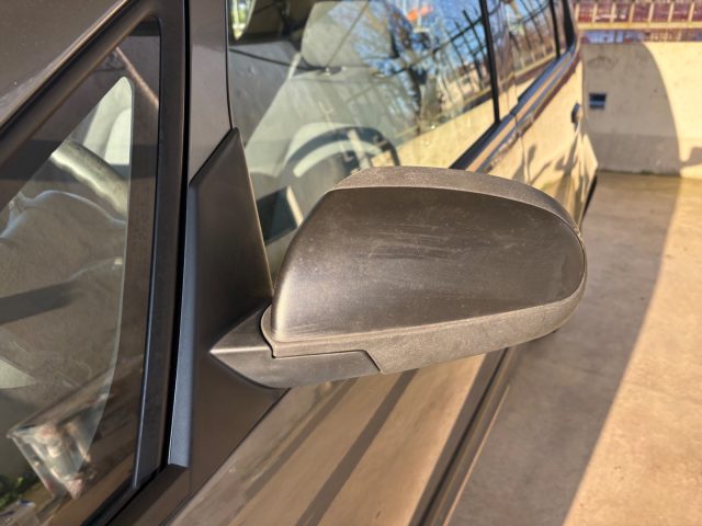 MITSUBISHI Colt usata 30