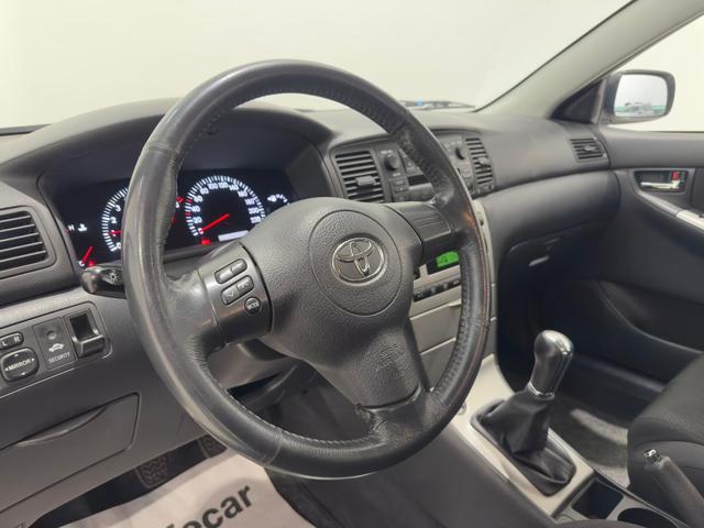 TOYOTA Corolla usata, con Chiusura centralizzata