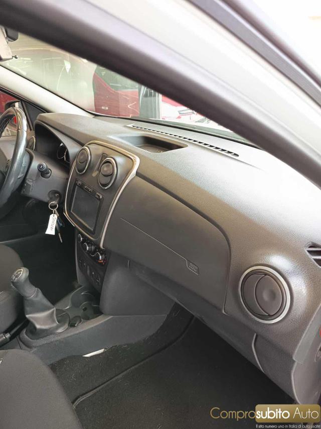 DACIA Sandero usata, con Bluetooth