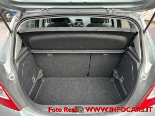 OPEL Corsa usata, con Luci diurne