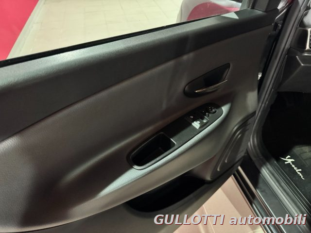 LANCIA Ypsilon usata, con ESP