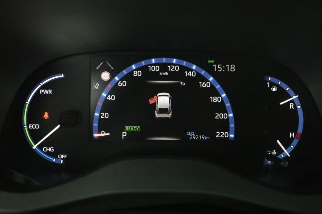 TOYOTA Yaris Cross usata 6