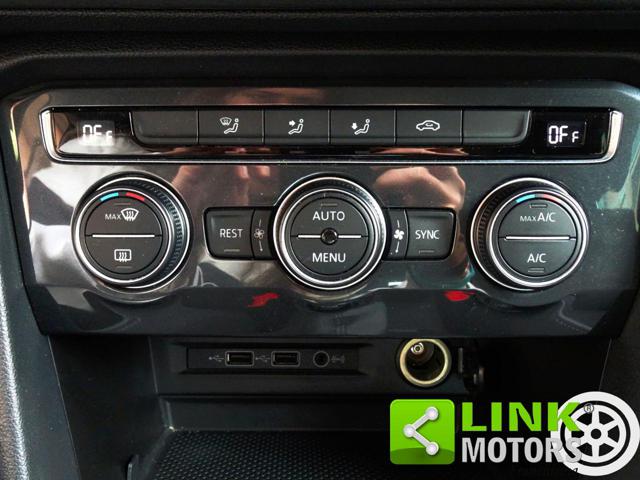 VOLKSWAGEN Tiguan usata, con Park Distance Control